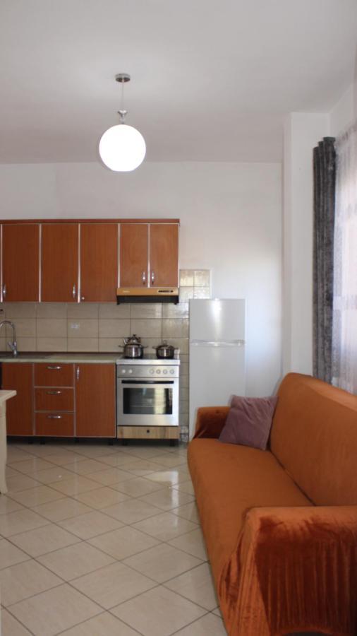 Deni'S Family Apartment In New Blvd Tirana Eksteriør billede