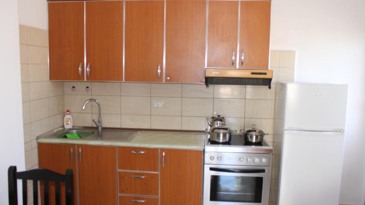 Deni'S Family Apartment In New Blvd Tirana Eksteriør billede